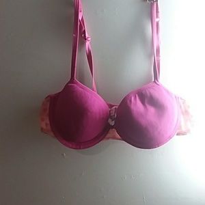 34b woman's bra